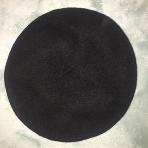 Black beret